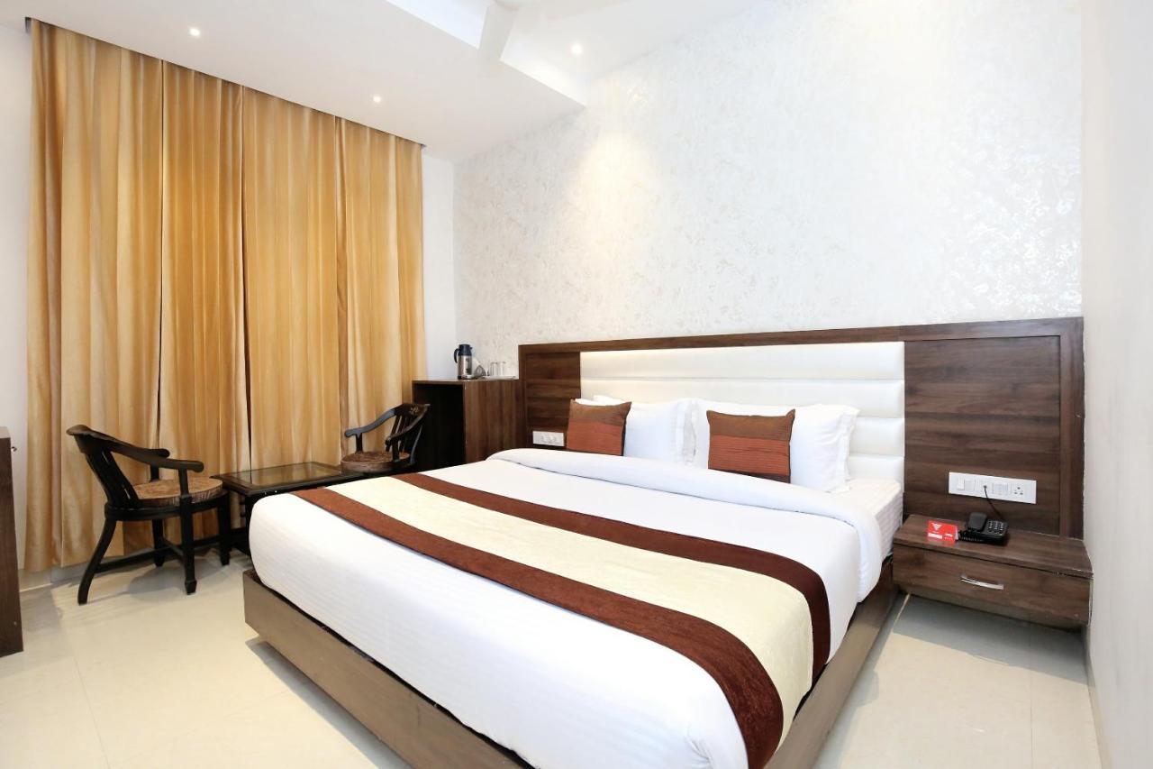 Oyo 11680 Hotel Grand Star Amritsar Exterior foto