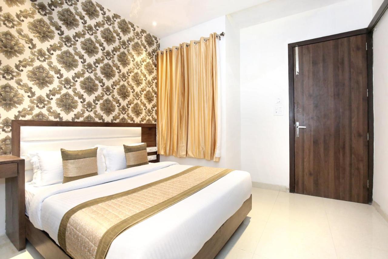 Oyo 11680 Hotel Grand Star Amritsar Exterior foto
